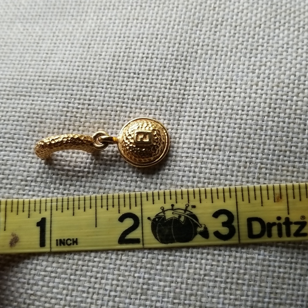 Fendi Gold plated Earrings - Picture 9 of 10
